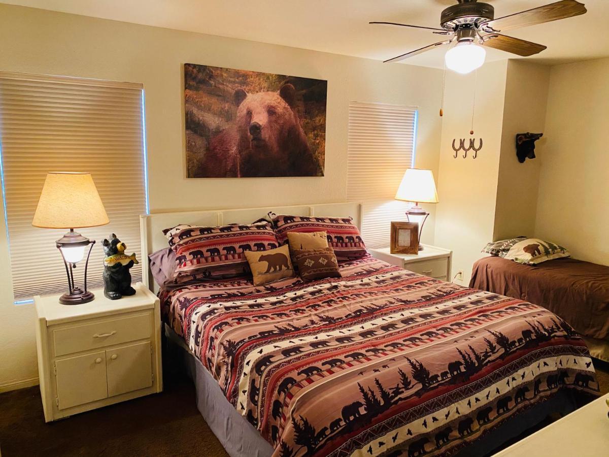 Your Home Away From Home! 派托普湖畔 外观 照片